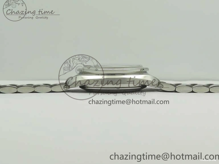 1227 Lightweight Speedmaster SS Snoopy OMF Best Edition White Dial on SS Bracelet Manual Winding Chrono Movement 7992